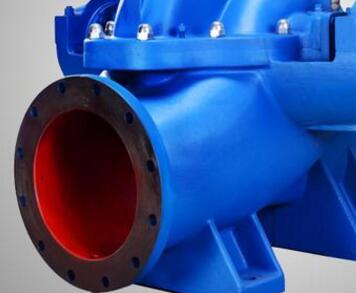 　　中開泵，一種采購單上面常見的一種泵類產(chǎn)品，或者說我們在一些投標項目上面也能看到它的身影。那么到底什么樣的水泵我們稱其為中開泵呢?其實中開泵的型號也就那么幾種!  　　首先，中開泵就是我們常說的單級雙吸式離心泵，即：雙吸離心泵。此類水泵只能輸送清水，不能含有雜質，他最大的特點便是流量很大，因此我們又稱其為大流量離心泵。(這里的大流量是指上千方每小時的出水量)  　　中開泵的常用型號分別為：S型、SH型。  　　知道了這種水泵的特點那么對于它的用途想必也是一目了然了，只要是您需要流量上千方揚程不是很高而且輸送清水，那么您就可以選擇這種水泵了，它的價格我們陽光泵業(yè)是根據(jù)實際的參數(shù)決定。如果您需要的流量不是很大，那么您也可以選擇普通的管道離心泵就可以